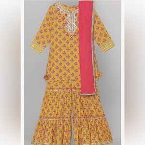 BIBA Girls NWT Yellow Poly Viscose Straight Printed Kurta Sharara Set 8-9 Formal